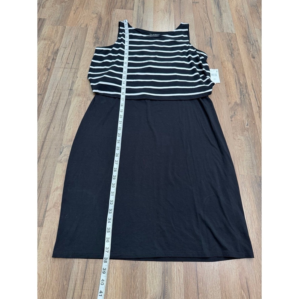 A Pea in the Pod Maternity Nursing Dress Black White Striped Comfy Stretch Size - Picture 9 of 10